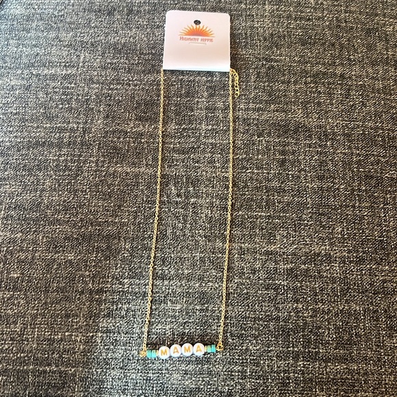 MAMA necklace - Picture 2 of 4